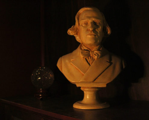 Photo of a bust of a man